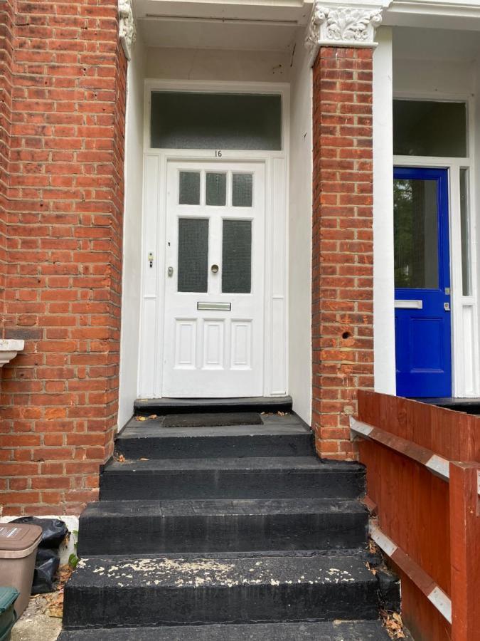 Apartamento Cosy Flat In Londres Exterior foto